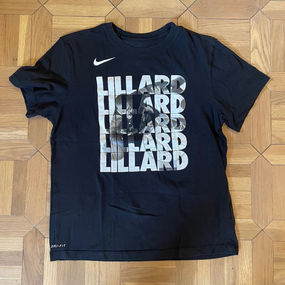 NIKE Damian Lillard T shirt Men's MEDIUM